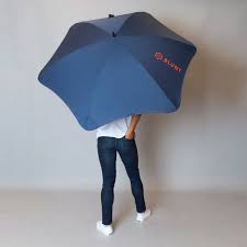 Blunt Sports 海军蓝/橙色雨伞